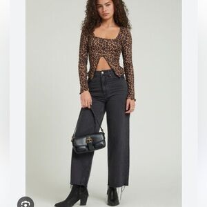 New PacSun Nora Black Wide Leg Cropped Pants Sz 22 NWT